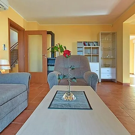 Haus Alexander Prázdninový dům Baderna